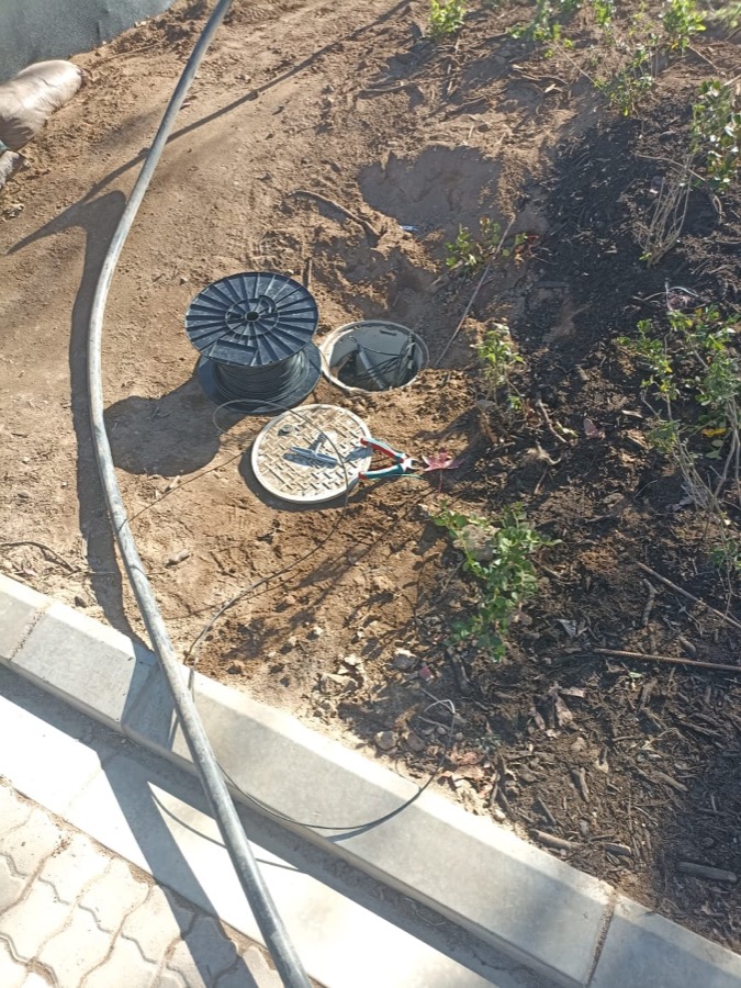 Fibre optic network splicing